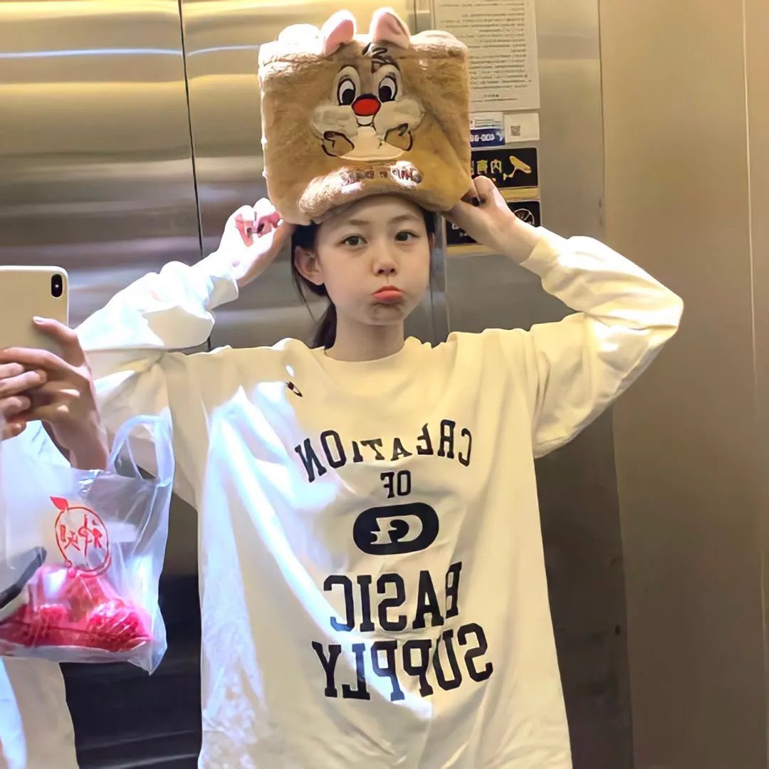 英雄王，为了穷尽武道而转生～而后成为世界最强见习骑士♀～